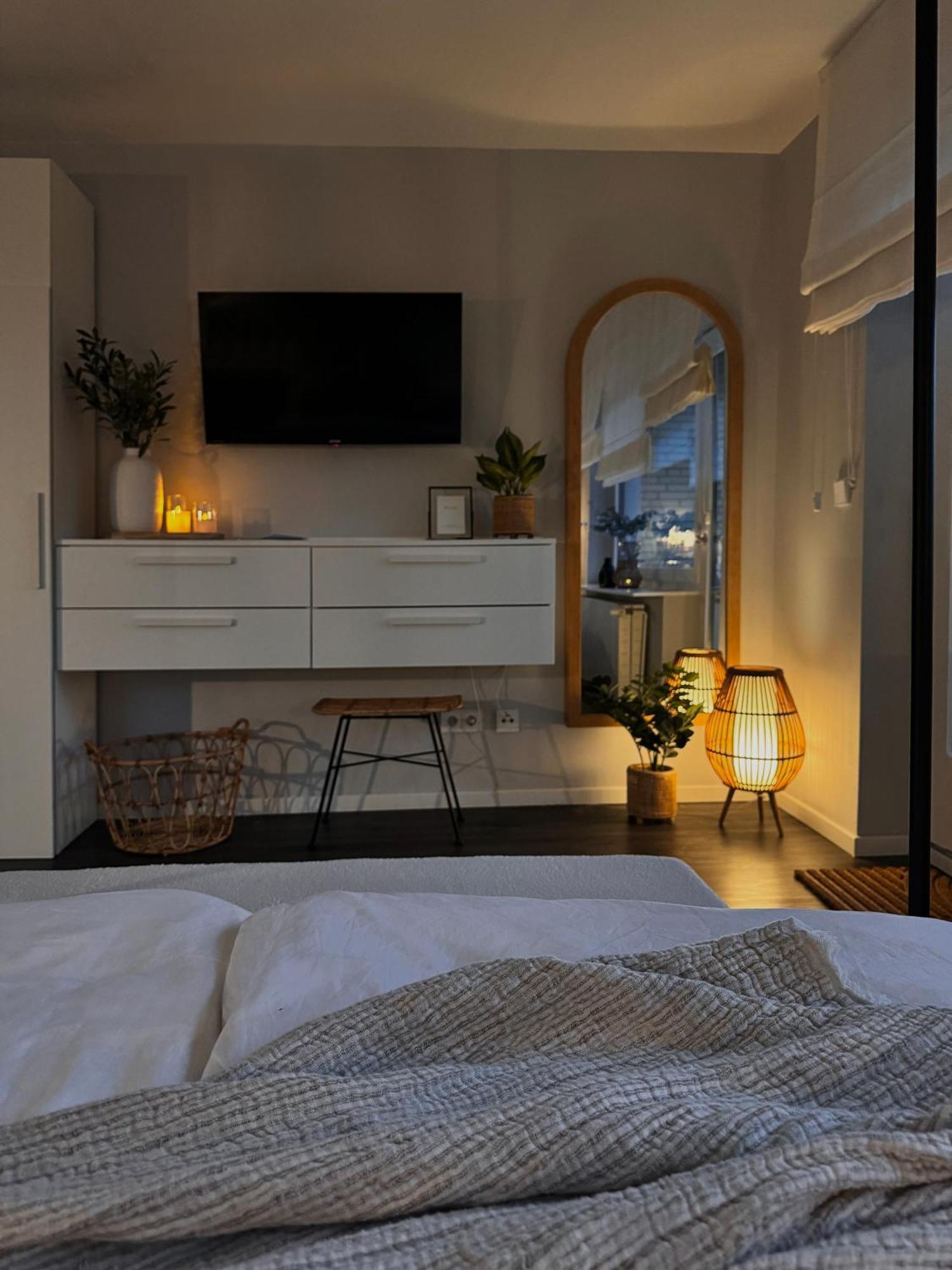 Seaside Rooms - Design-Apartment Mit Balkon & Parkplatz - Inklusive Strandkorb Direkt Am Wasser Und Spa & Sauna Saisonal Büsum Buitenkant foto